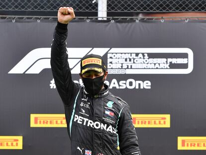 Hamilton, en el podio del circuito de Spielberg, Austria