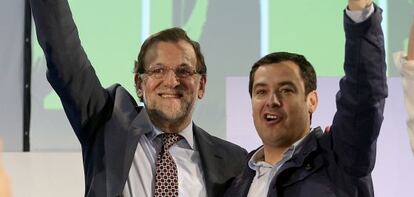 Mariano Rajoy y Juan Manuel Moreno, durante el acto en Jerez.