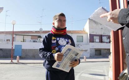 Joel, uno de los alumnos del colegio Hispanidad de Santa Pola, tras el siniestro.