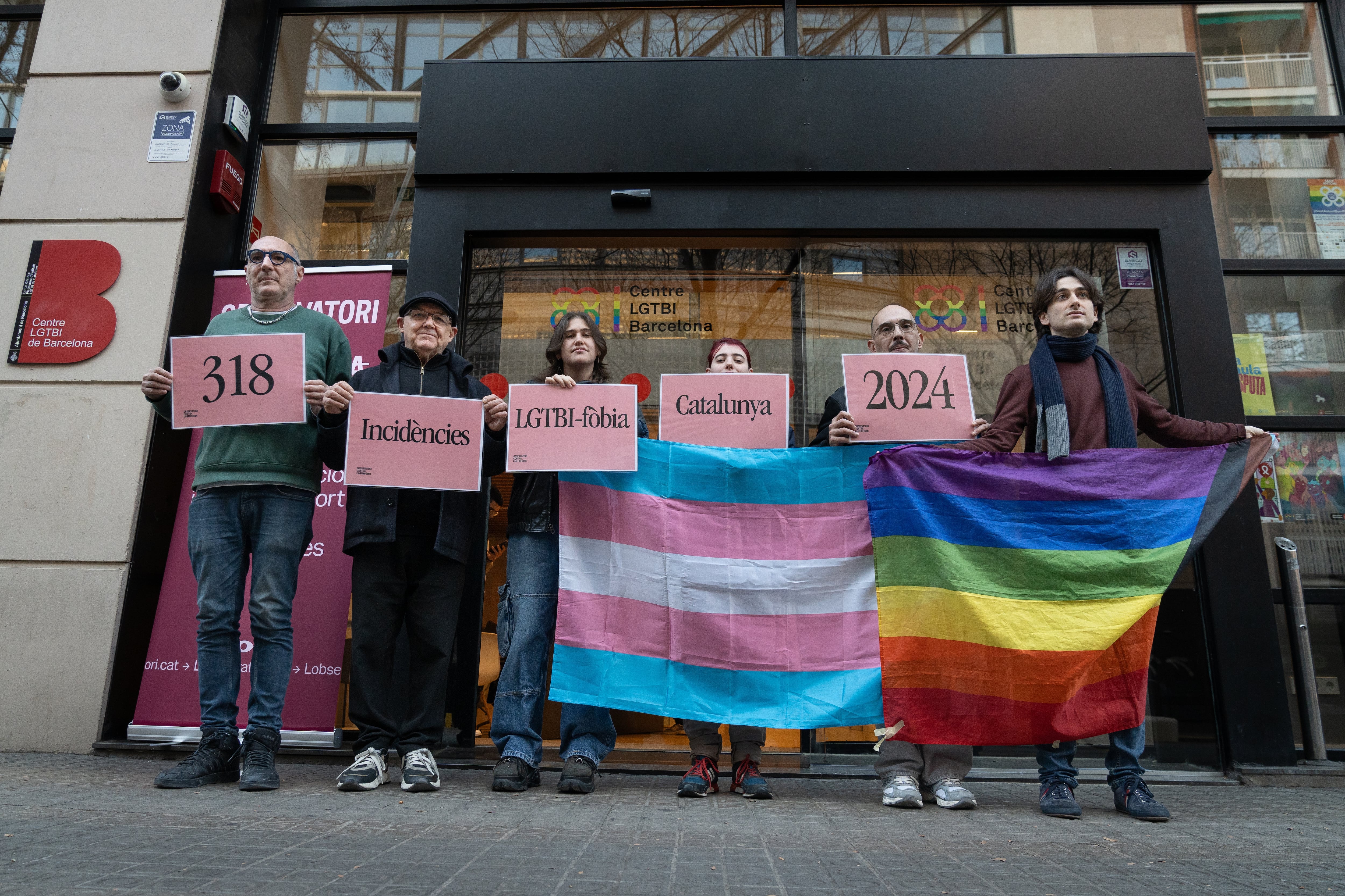 Las agresiones por LGTBIfobia llegan a máximos históricos en Cataluña: un 25,8% son contra personas trans