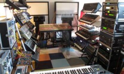 Estudio de Mathew Jonson.