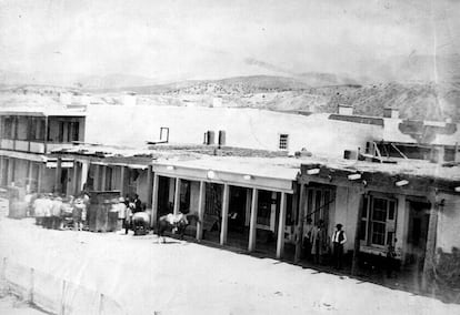 Plaza de Santa Fe en 1866.