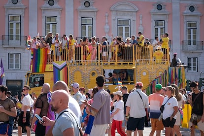 Una carroza del Europride 2025, este sábado en Lisboa.