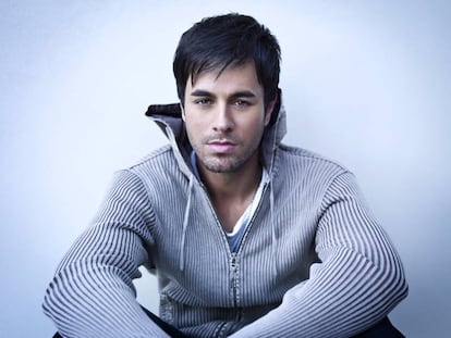 "La historia de Enrique Iglesias es la de un chaval soñador y valiente", se define el cantante en su encuentro con ICON