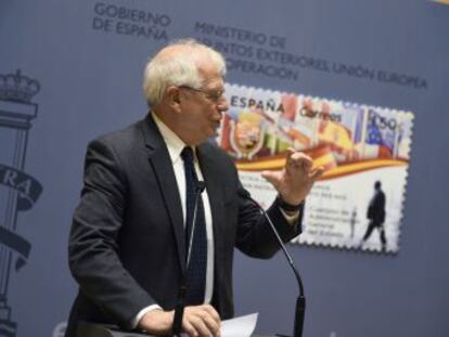 Borrell ha explicado que la petición fue  genérica  y no se concretó, pero ha admitido que el Gobierno respondió a la Casa Blanca que analizaría la situación llegado el caso