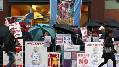 Manifestantes antiabortistas en Belfast, en 2012. 