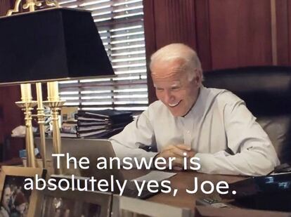 Escena de la videollamada en la que Joe Biden le preguntó a Kamala Harris si quería ser su compañera de candidatura.