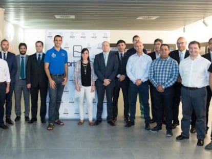 Representantes de los ocho proyectos seleccionados por el programa Orizont.