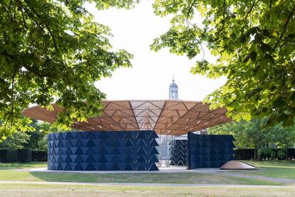 El Serpentine Pavilion del arquitecto africano Francis Kéré.