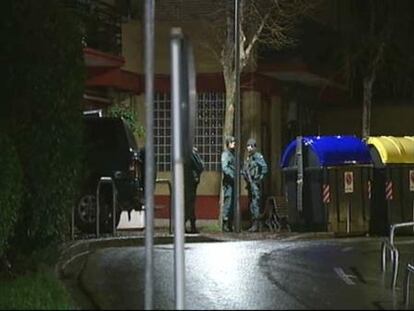 La Guardia Civil detiene a dos presuntos etarras en Zarautz y Francia