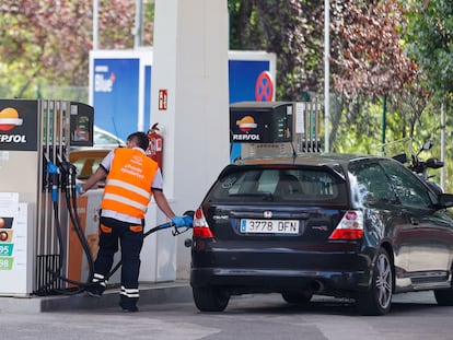 Una gasolinera en Bilbao, el jueves.