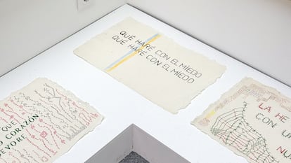 Obra de Teresa Lanceta en la exposición 'La cólcedra al filo del alba', en la galería 1 Mira Madrid.