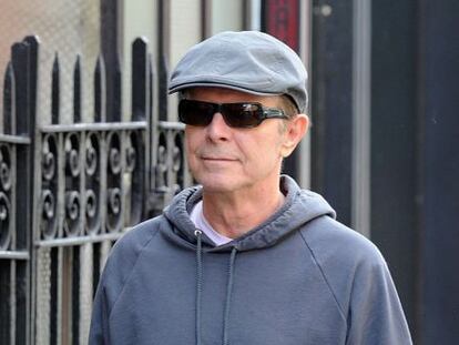 El cantante David Bowie en una calle de Manhattan, Nueva York.