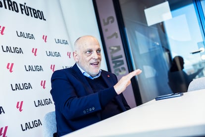 Javier Tebas, durante un momento de la charla, en la sede de LaLiga.