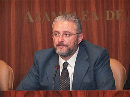 Fausto Fernández (IU), en la Asamblea de Madrid.