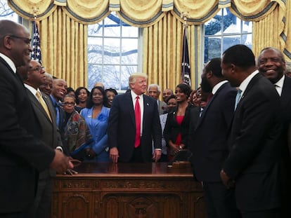 El presidente de EE.UU. Donald Trump en el Despacho Oval de la Casa Blanca en Washington (EE.UU.)