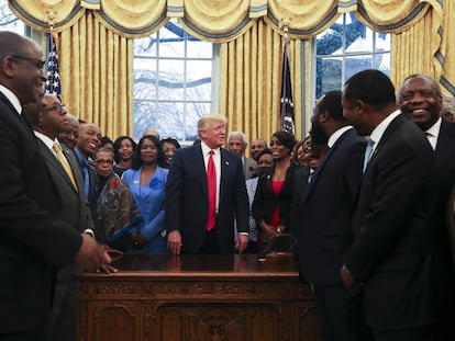 El presidente de EE.UU. Donald Trump en el Despacho Oval de la Casa Blanca en Washington (EE.UU.)