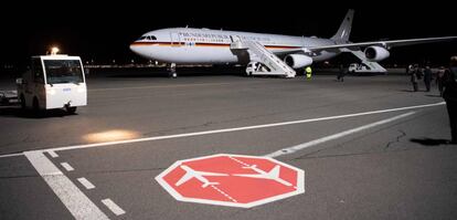 Un Airbus A340 del Gobierno alemán en el aeropuerto de Tegel, Berlín