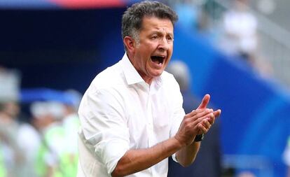 Juan Carlos Osorio, durante el Brasil-México (2-0), disputado en Samara.