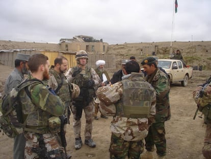 Amal, intérprete afgano, con las fuerzas armadas españolas en 2012.