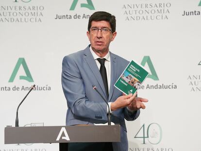 El vicepresidente de la Junta, Juan Marín, en una comparecencia para informar de las decisiones del gabinete de crisis del Gobierno regional.