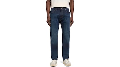 ¿Dónde comprar pantalones vaqueros de hombre en rebajas? Levi´s y Jack & Jones ofrecen grandes descuentos en sus mejores modelos.