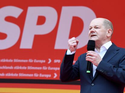 El canciller alemán, Olaf Scholz, en el arranque de la campaña socialdemócrata para las elecciones europeas del 9 de junio, este sábado en Hamburgo.