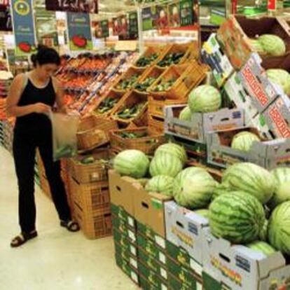 Carrefour eliminará las bandejas de plástico para frutas y verduras