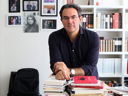 El escritor colombiano Juan Gabriel Vásquez, autor de 'Volver la vista atrás'.