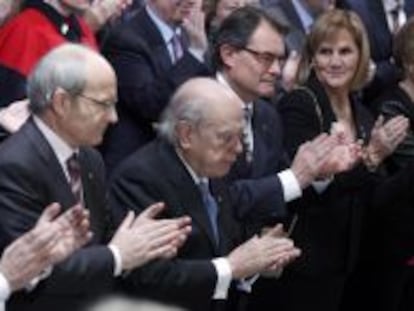 Crist&oacute;bal Montoro y Jordi Pujol, entre otros, en una foto de archivo. Reuters.