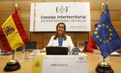 La ministra de Sanidad, Ana Mato, antes del Consejo Interterritorial del Sistema Nacional de Salud.