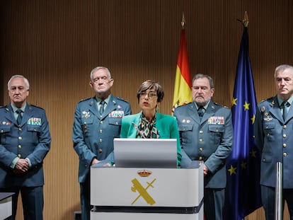 María Gámez anuncia su dimisión, el miércoles en la Dirección General de la Guardia Civil, en Madrid.