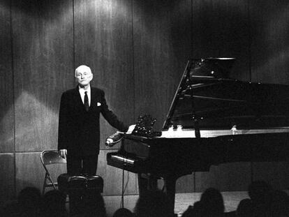 El pianista Sviatoslav Richter. 