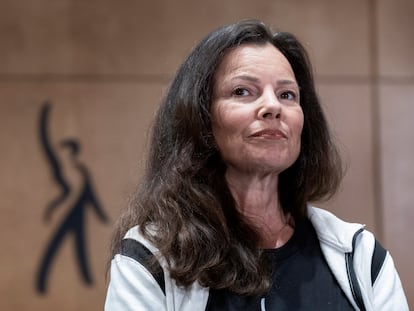 Fran Drescher, actriz conocida por su papel de Fran Fine en 'La niñera' y ahora presidenta del sindicato de actores principal de EE UU, SAG-AFTRA, en la conferencia de prensa en la que proclamó que sus 160.000 miembros irían a la huelga tras no renovar su contrato colectivo, el 13 de julio de 2023 en Los Ángeles, California.