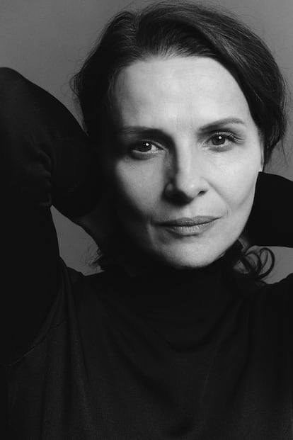 Juliette Binoche, con jersey de Hermès.