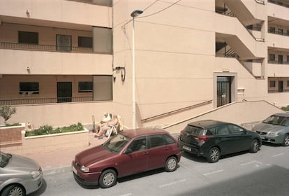 Resguardados del viento. Apartamentos Miramar IV con vistas al mar, Torrevieja.