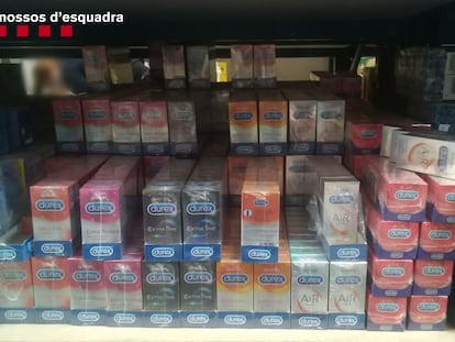 Preservativos intervenidos por los Mossos d'Esquadra.