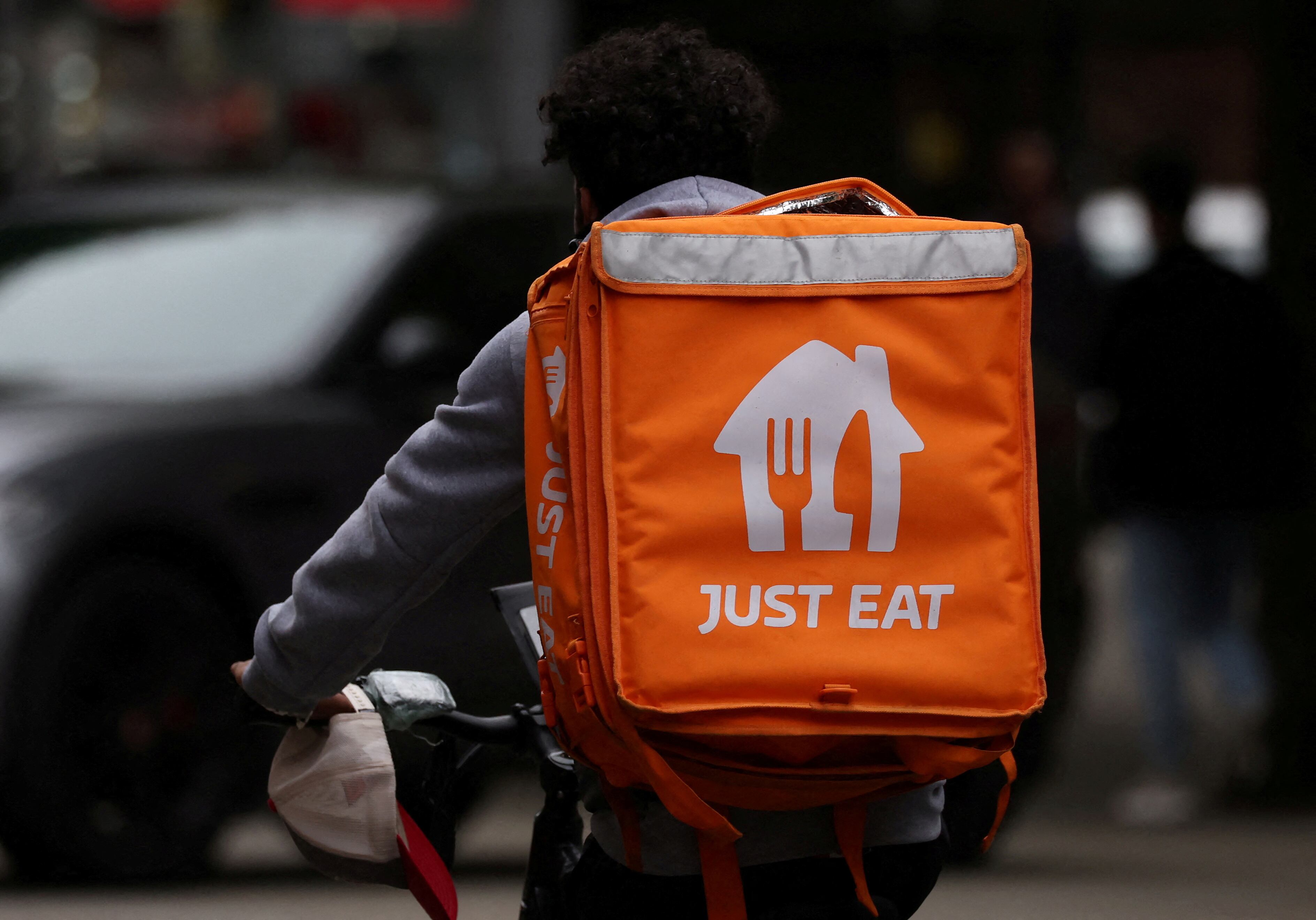 Just Eat da beneficios en España tras pactar una inyección de casi 13 millones anuales de su matriz