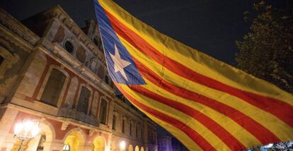 Concentraci&oacute;n en Barcelona de apoyo a los lideres de la ANC y Omnium Cultural, adem&aacute;s de los exmiembros del Govern de Catalu&ntilde;a encarcelados en las prisiones de Soto del Real y Estremera.