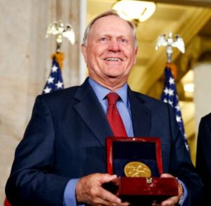 Nicklaus, con la medalla de oro.