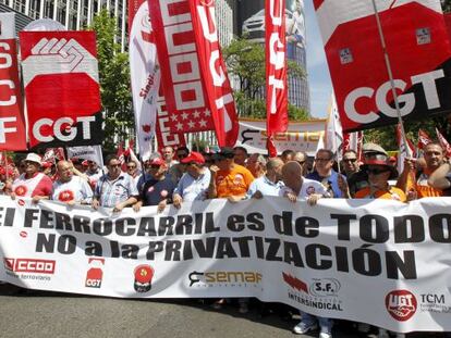 Manifestaci&oacute;n en defensa del ferrocarril p&uacute;blico del pasado d&iacute;a 23.