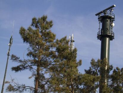 Torre de vigilancia del SIVE en la Illa de Arousa (Pontevedra).