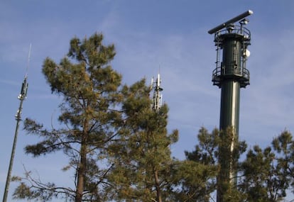 Torre de vigilancia del SIVE en la Illa de Arousa (Pontevedra).