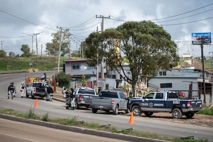 Lugar en el que ocurrió el asesinato de Chuy Montana en la carretera libre Tijuana-Rosarito, el 8 de febrero de 2024.
