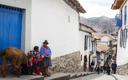 Una calle del barrio de San Blas, en Cuzco (Perú).