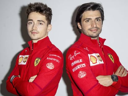 Charles Leclerc y Carlos Sainz, pilotos oficiales de Ferrari para 2021.