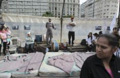 Habitantes de barrios marginales de Buenos Aires protestan por su situaci&oacute;n.