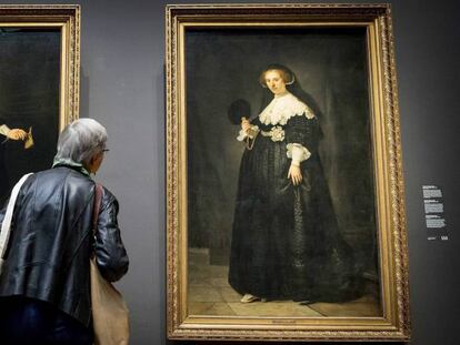 Las obras 'Marten' y 'Oopjen', de Rembrandt, en el Rijksmuseum hoy viernes.
