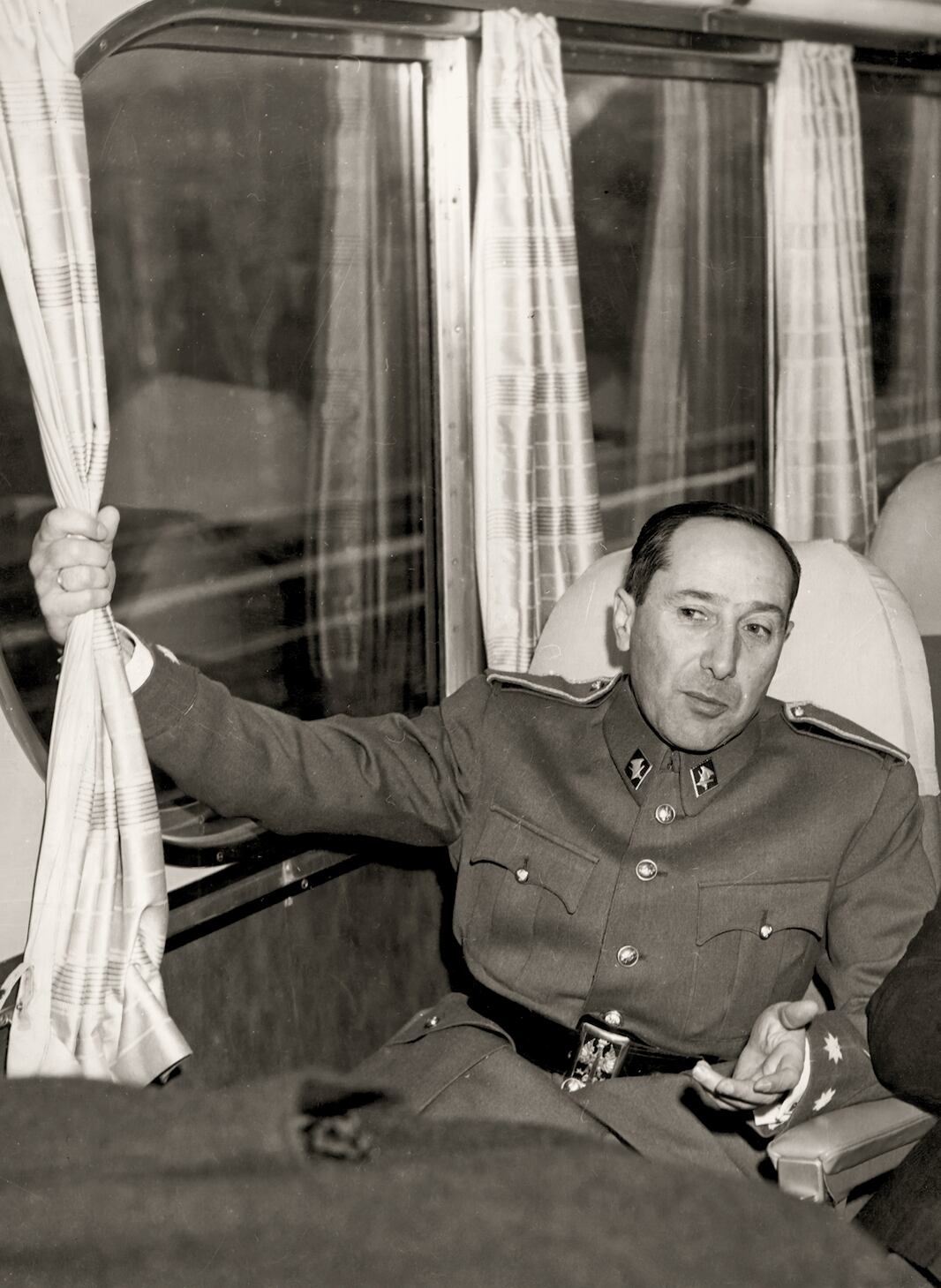 ‘La guerra encubierta’: desconocidas y apasionantes historias de espías y saboteadores en la Guerra Civil