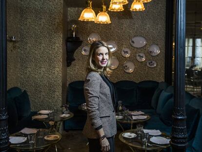 Cristina en su tienda-restaurante en la Calla Conde Aranda de Madrid.